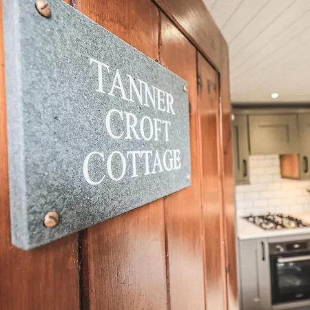 Tanner Croft * Ambleside